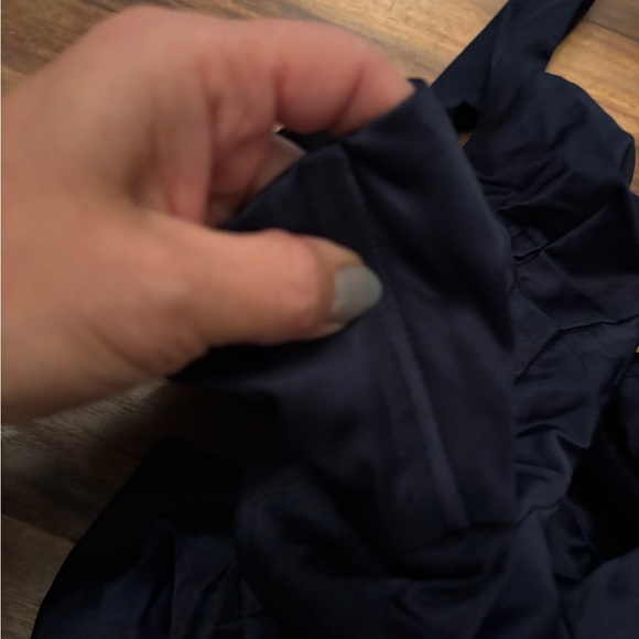 NWT silky navy dresss.  Size small - Picture 5 of 6